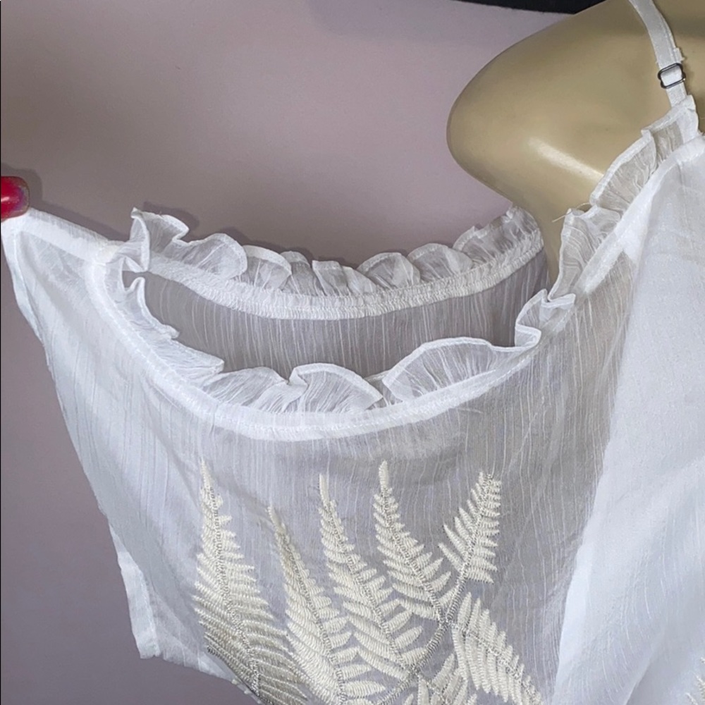🎁 Gimmicks NWOT Dressy blouse Size XL - Picture 4 of 10